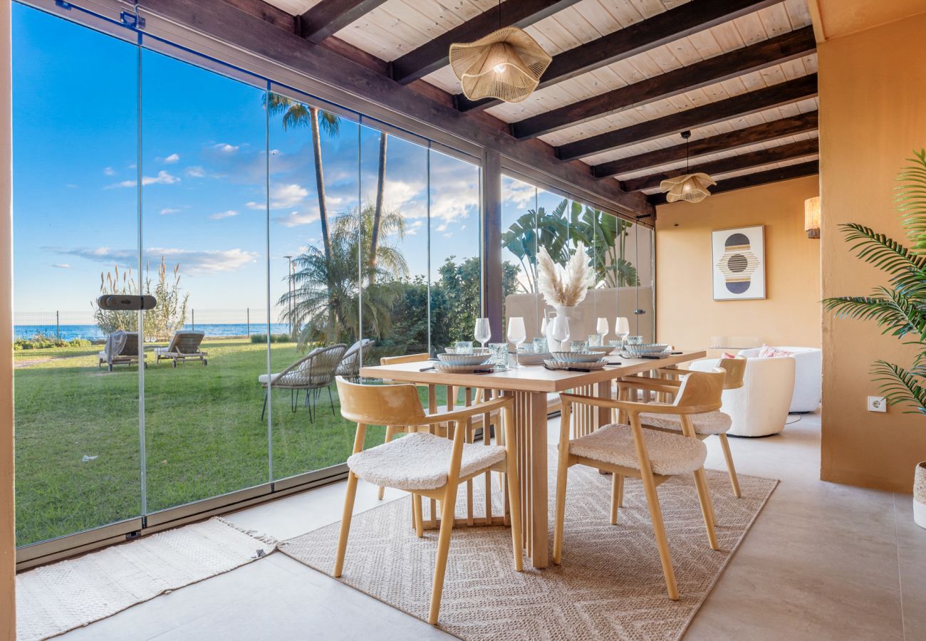 Appartement à Estepona - Beachfront Riviera Playa