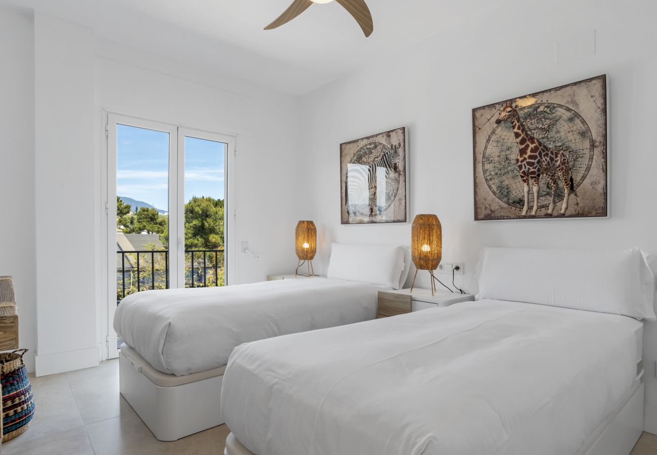 Appartement à Nueva andalucia - Penthouse Mirador del Rodeo 1.1