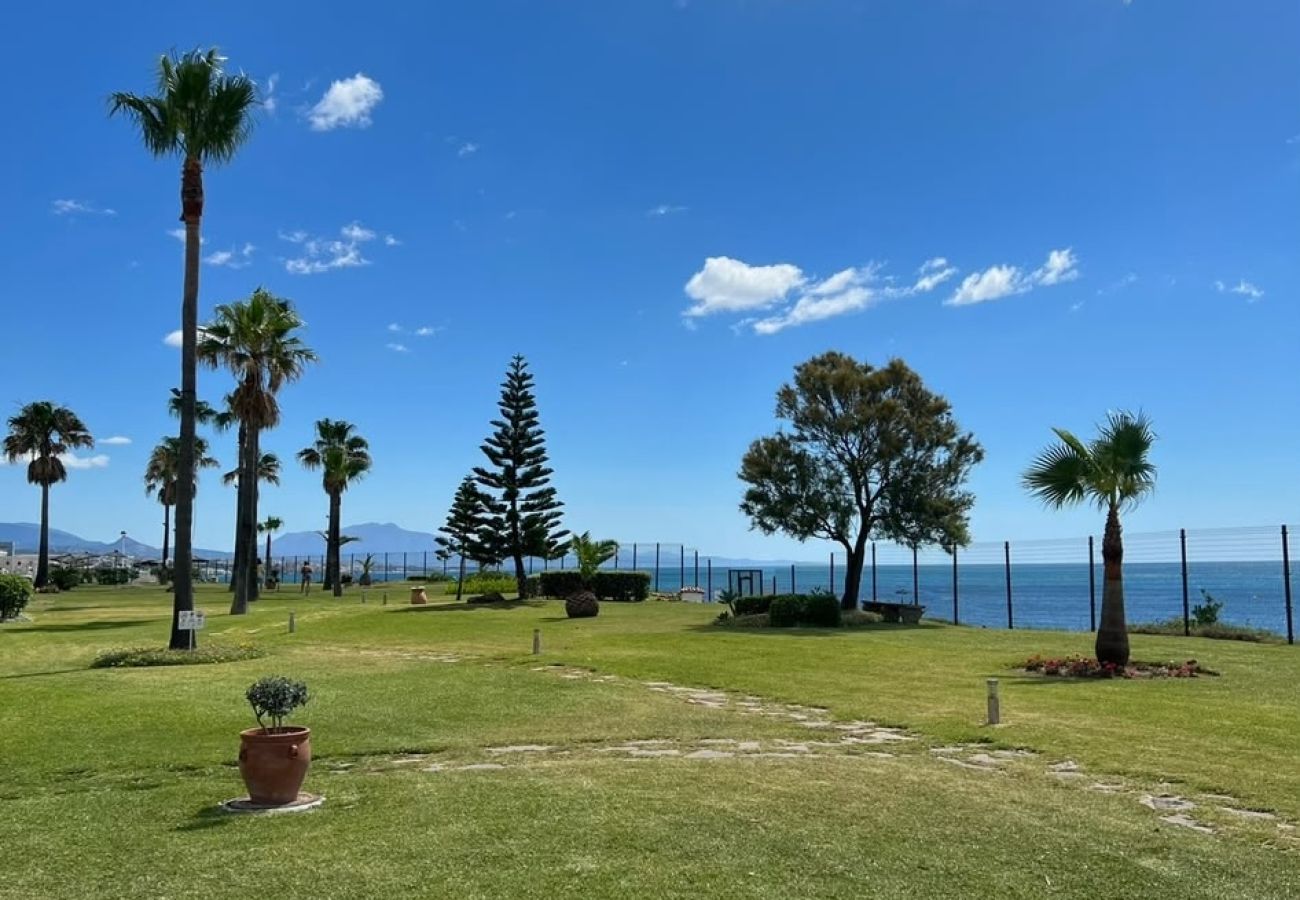 Maison à Estepona - Casares del Mar | Beachfront Townhouse