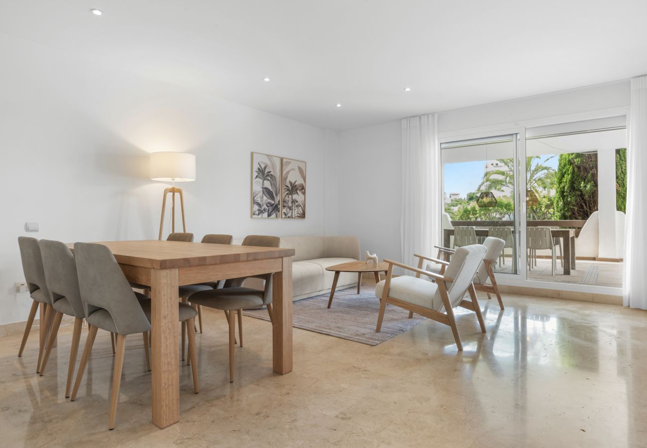 Apartment in Estepona - Selwo Hills