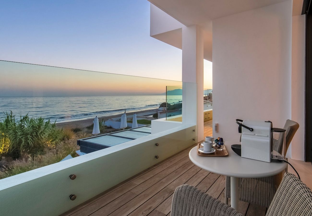 Villa in Marbella - The Beach House