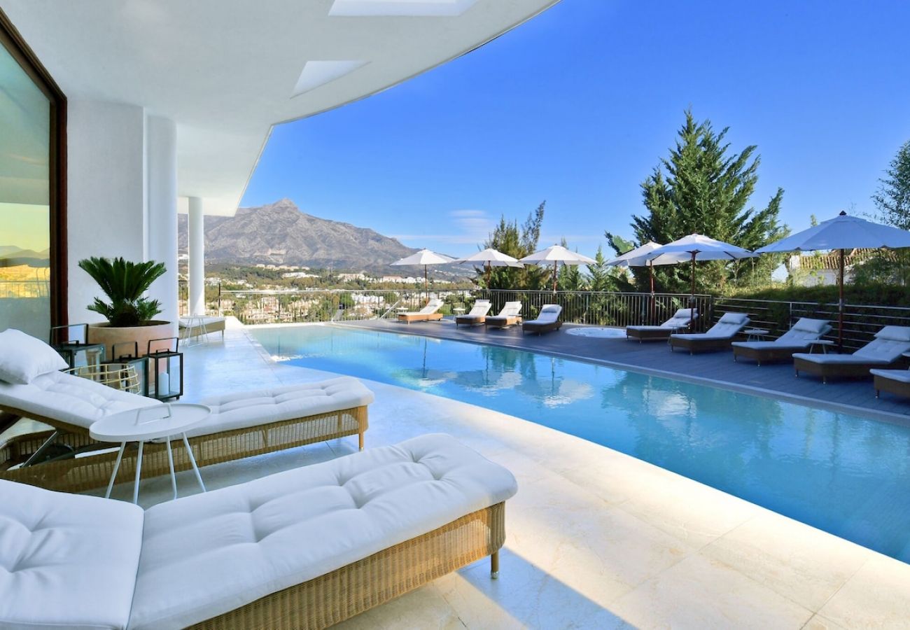 Villa in Marbella - Villa Suena Blanca