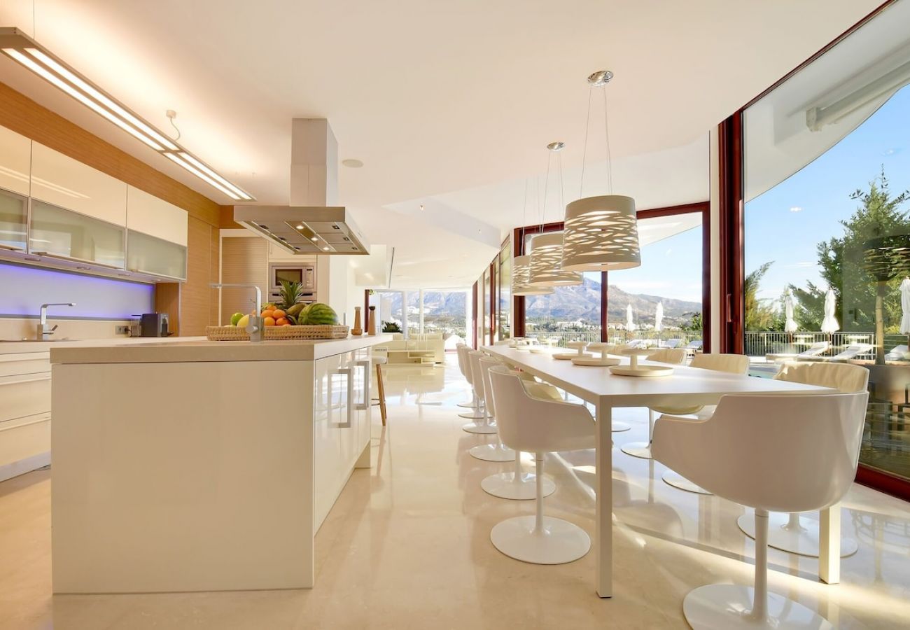 Villa in Marbella - Villa Suena Blanca