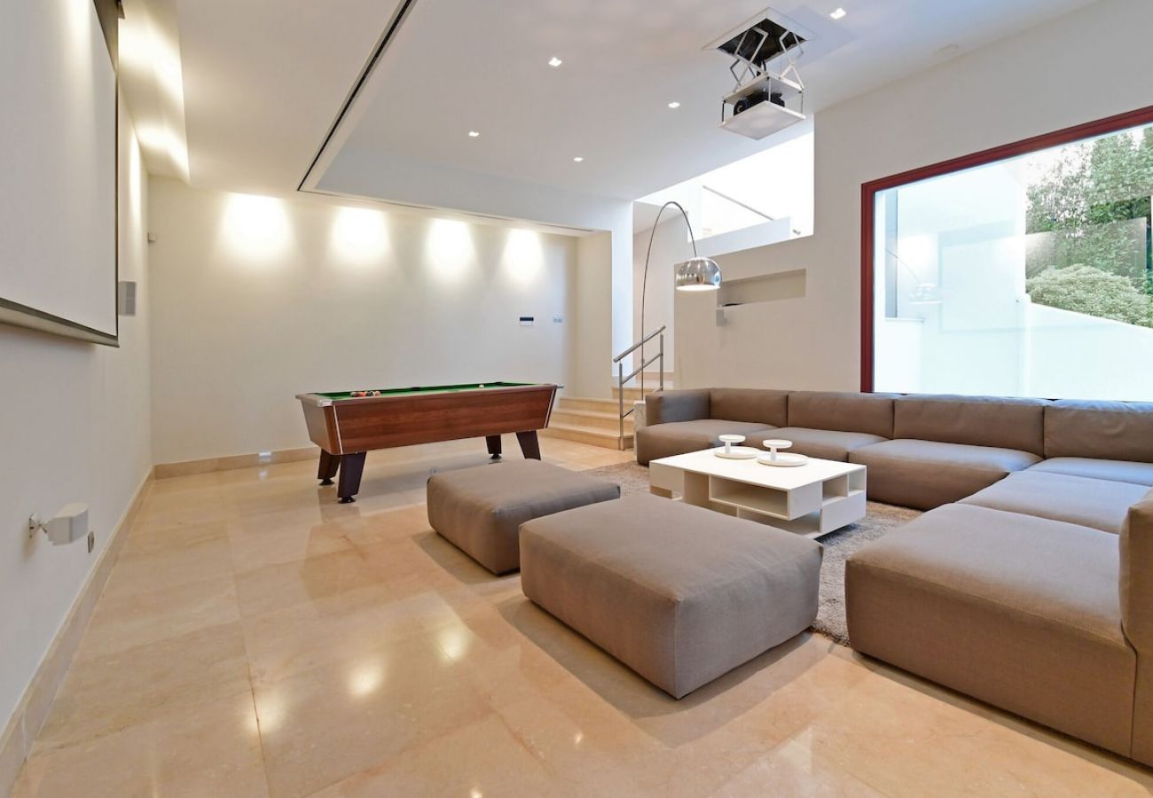 Villa in Marbella - Villa Suena Blanca