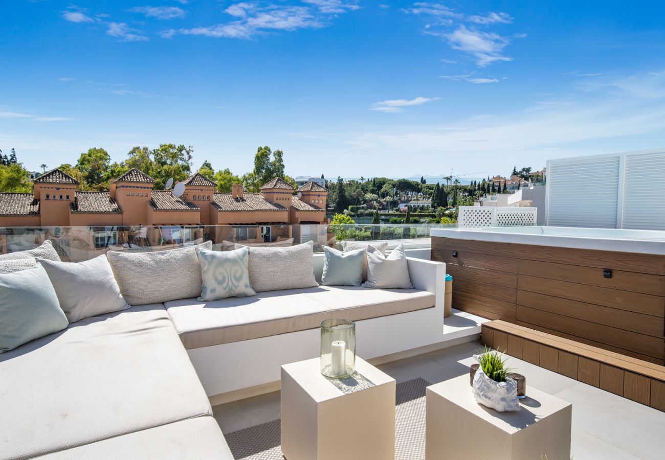 Terraced House in Marbella - Puente Romano Collection