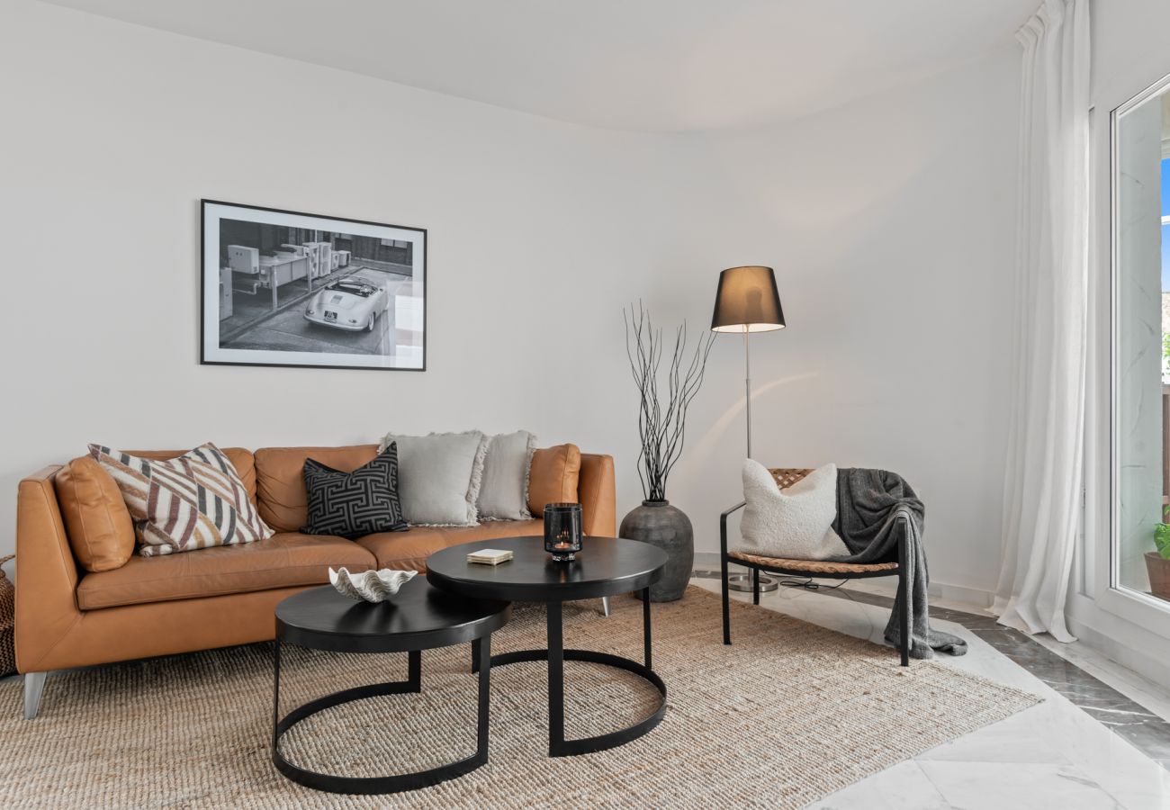 Apartment in Nueva andalucia - Casa Hierbas