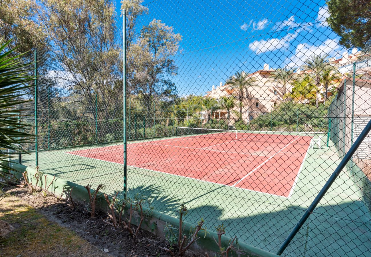 Apartment in Marbella - Albatross Hills Apartment