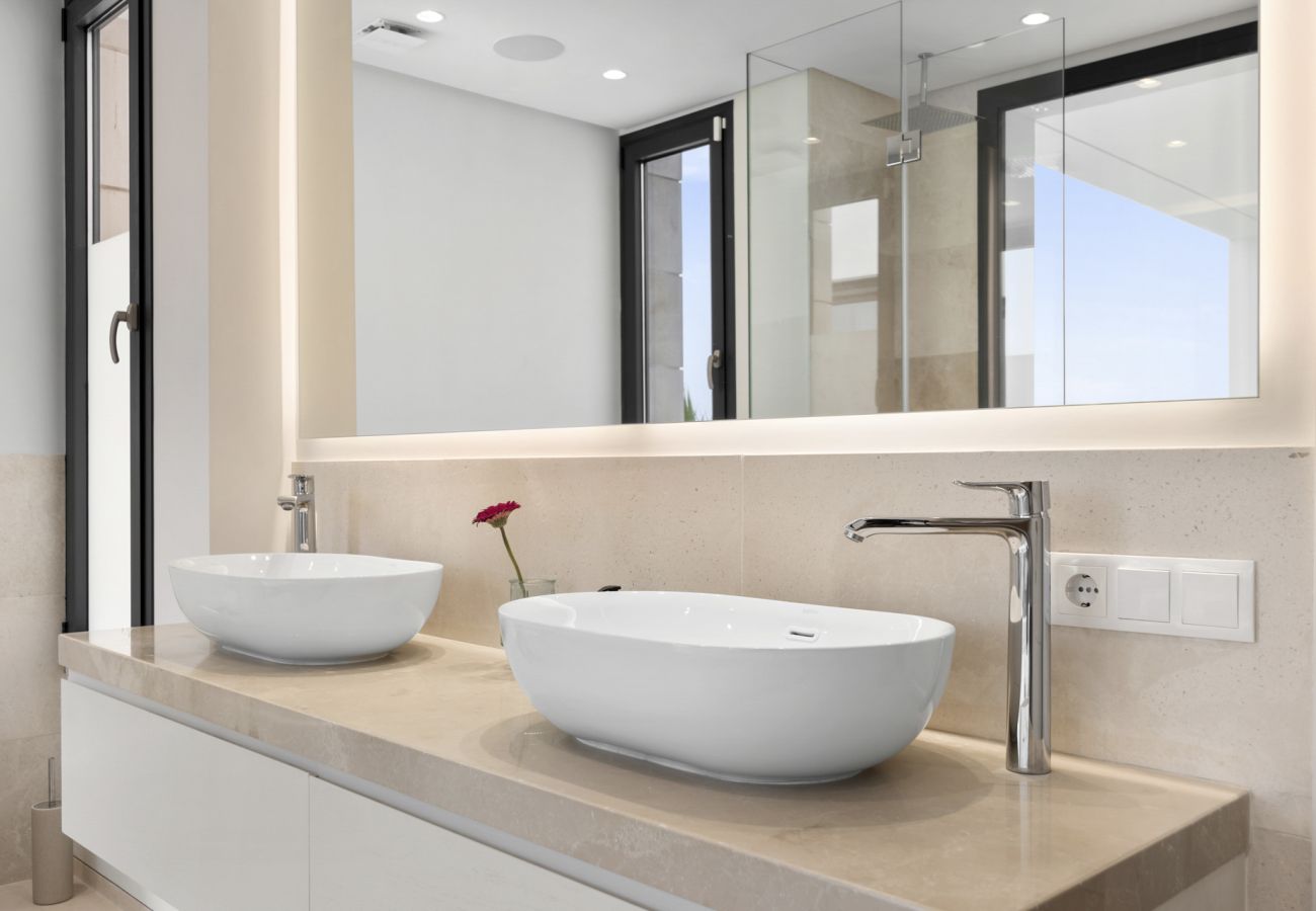 Villa in Estepona - Villa Lulu