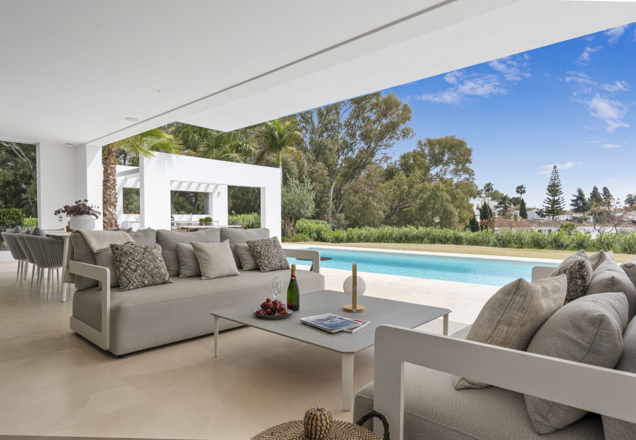 Villa in Estepona - Villa Lulu