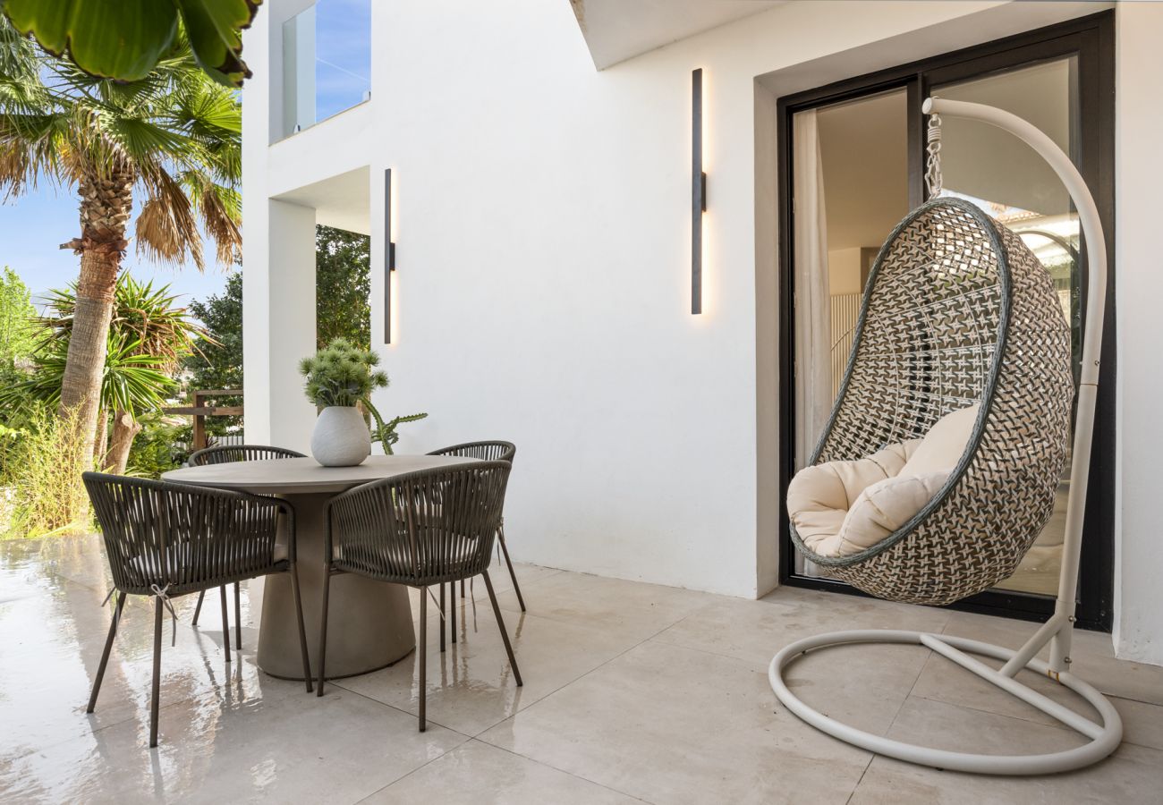 Villa in Nueva andalucia - Villa Serenis