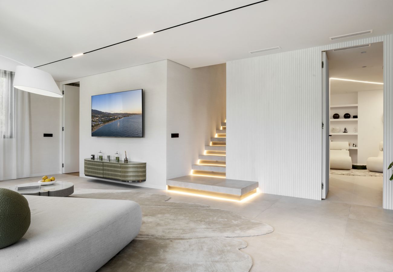 Villa in Nueva andalucia - Villa Serenis