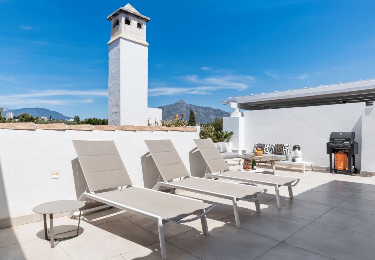 Apartment in Nueva andalucia - Penthouse Mirador del Rodeo 1.1
