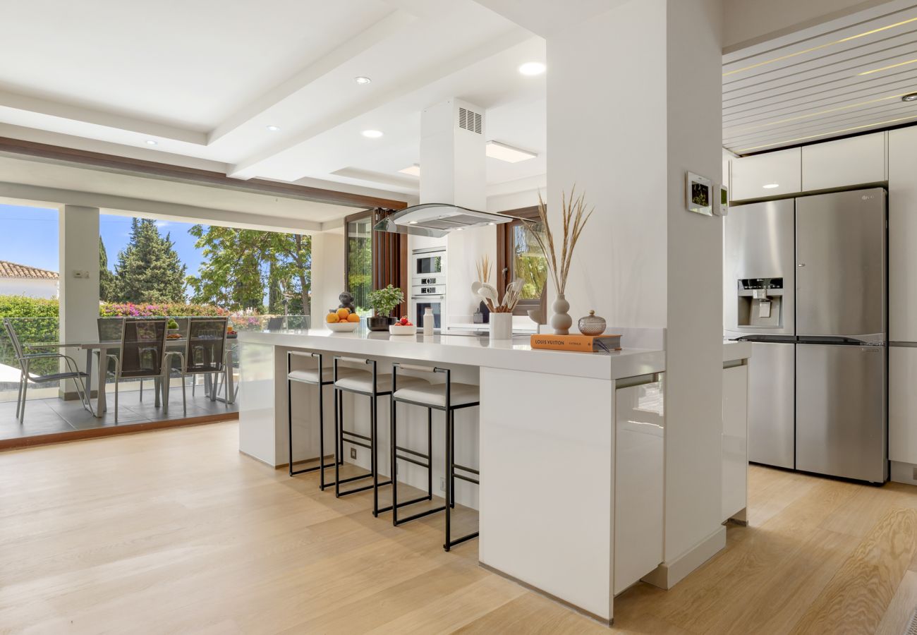 Villa in Nueva andalucia - Villa Jaz