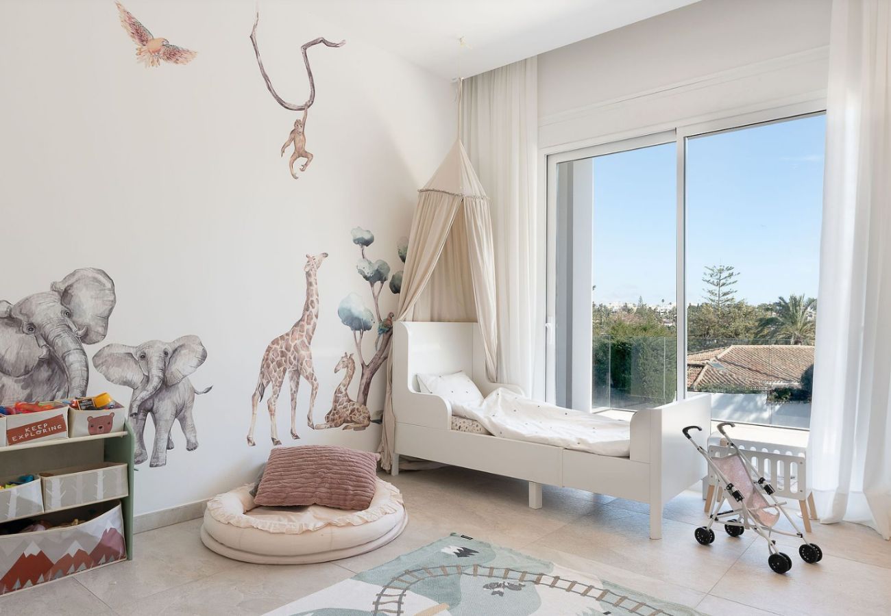 Villa in Nueva andalucia - Villa Enso