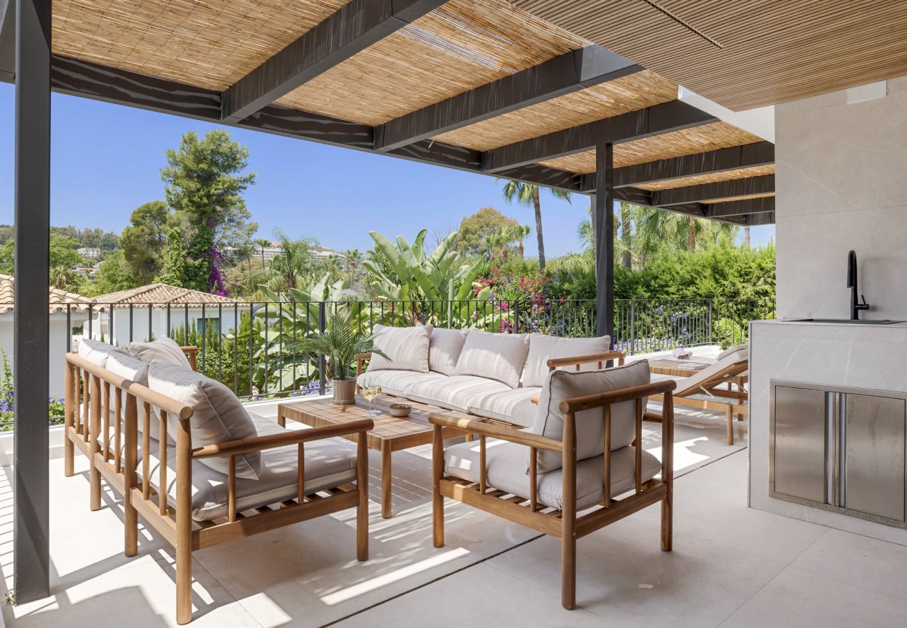 Villa in Nueva andalucia - Villa La Perla