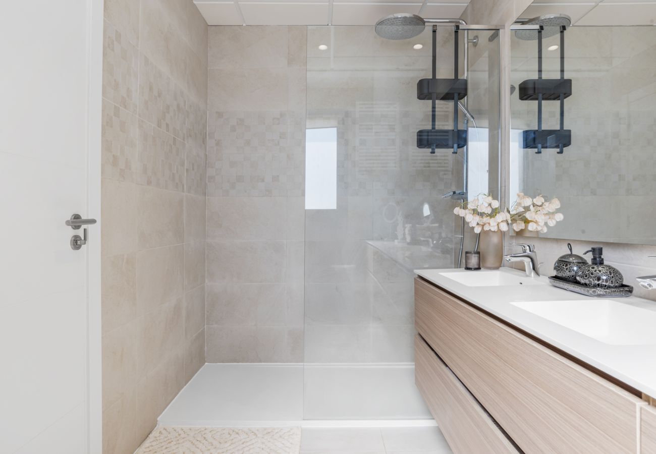 Apartment in Estepona - Penthouse Nova