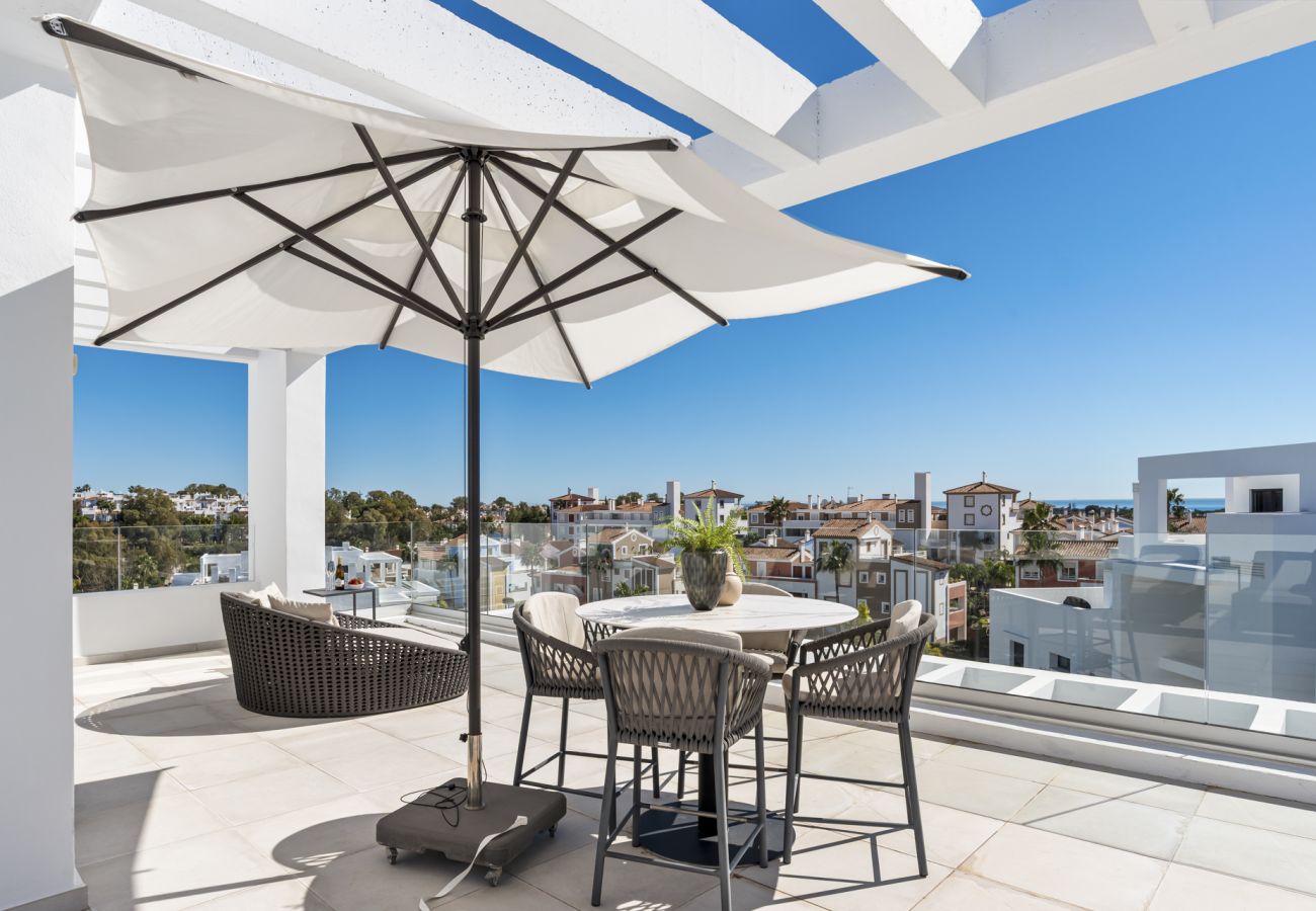 Apartment in Estepona - Penthouse Nova