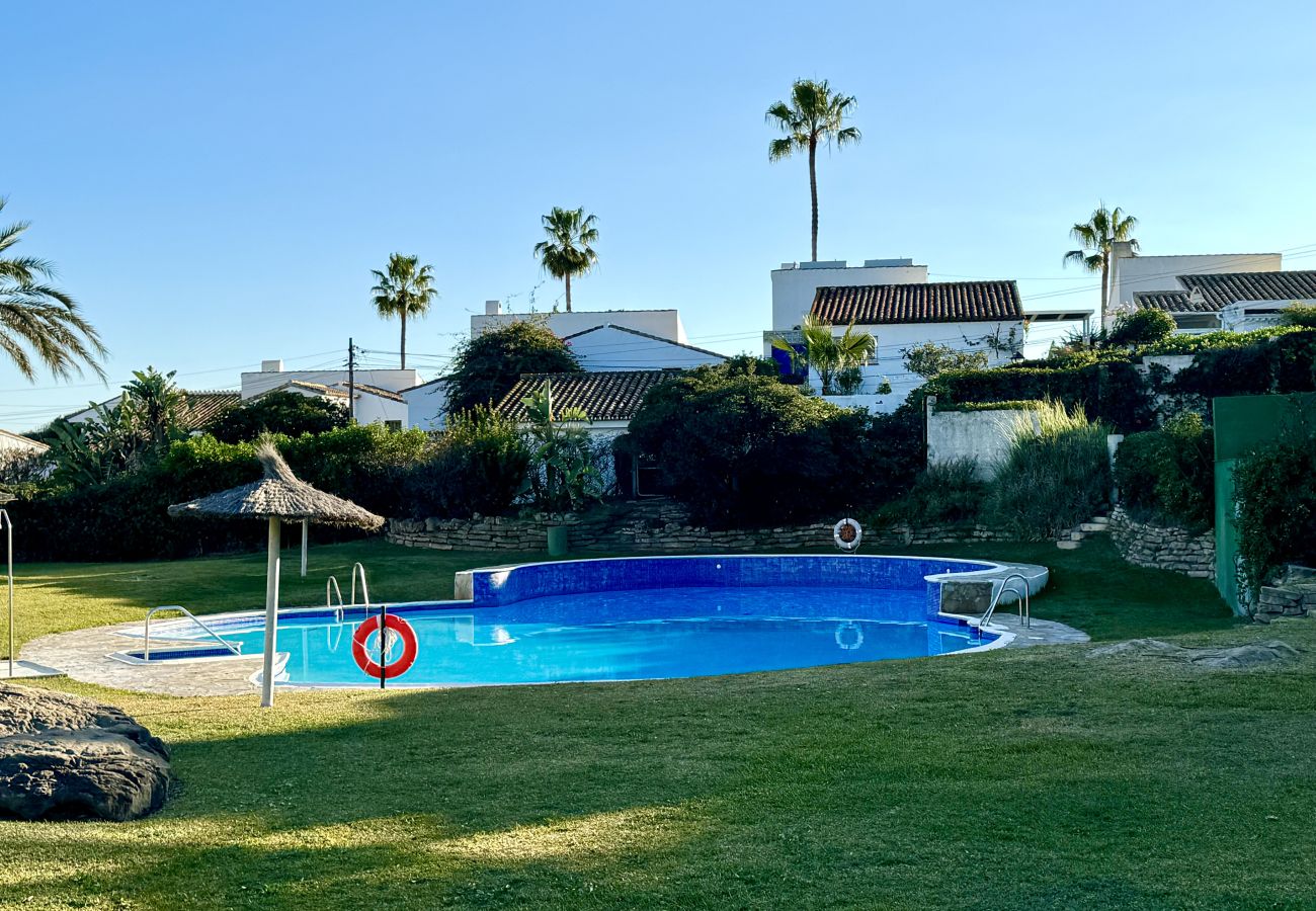 Terraced House in Estepona - Casa Bahia Dorada