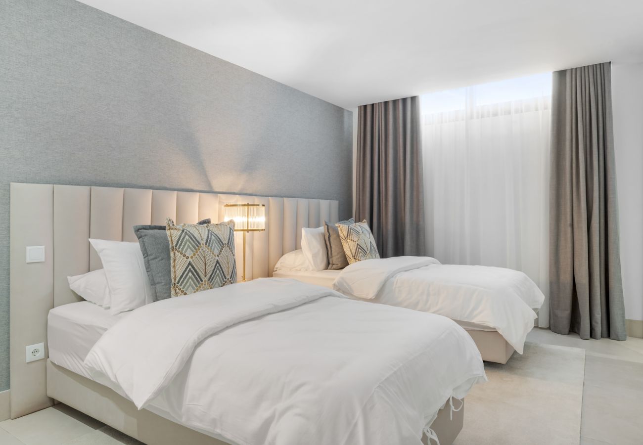 Villa in Estepona - Villa Azzure