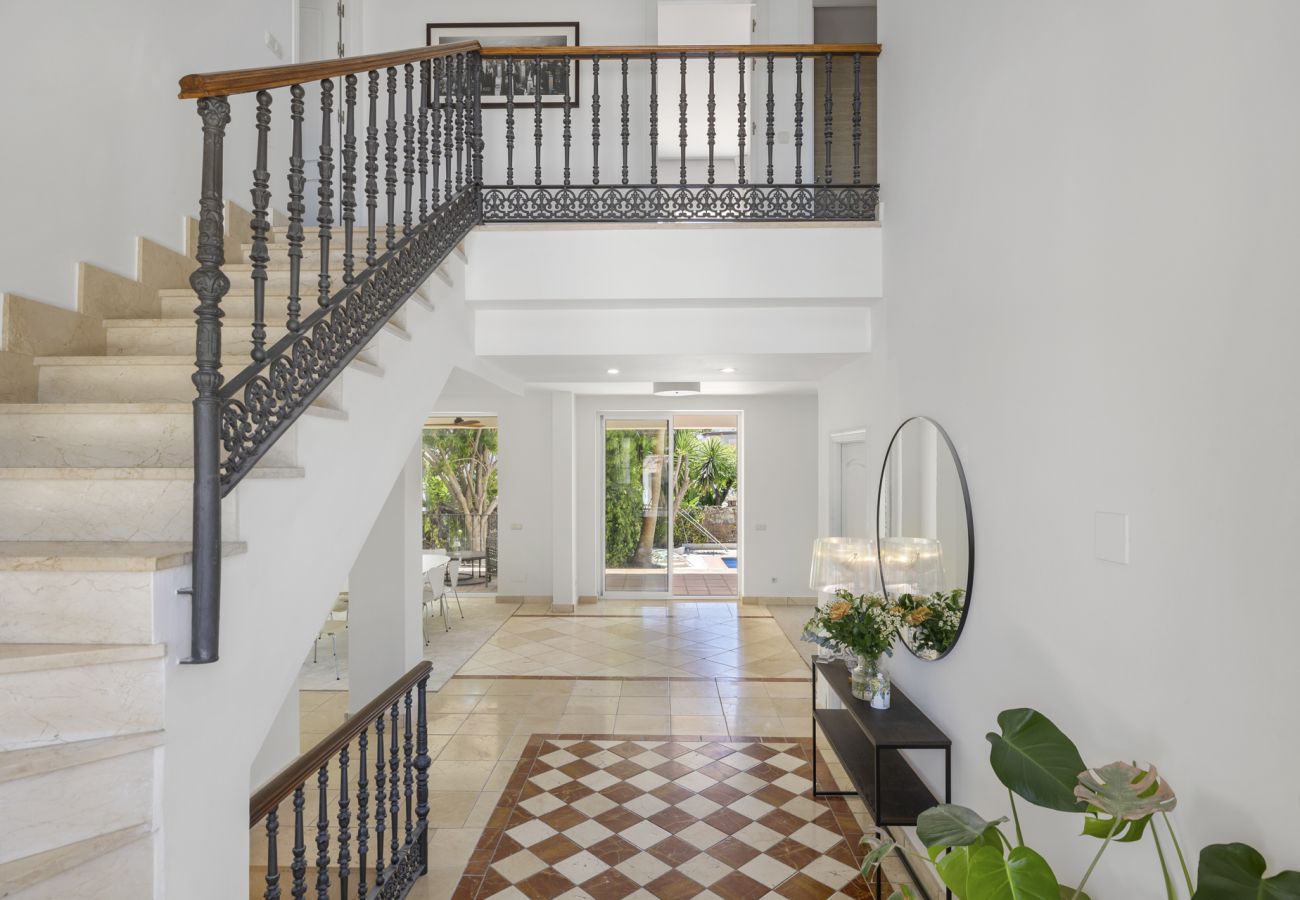 Villa in San Pedro de Alcántara - Villa Limones | Luxury Beachside Villa