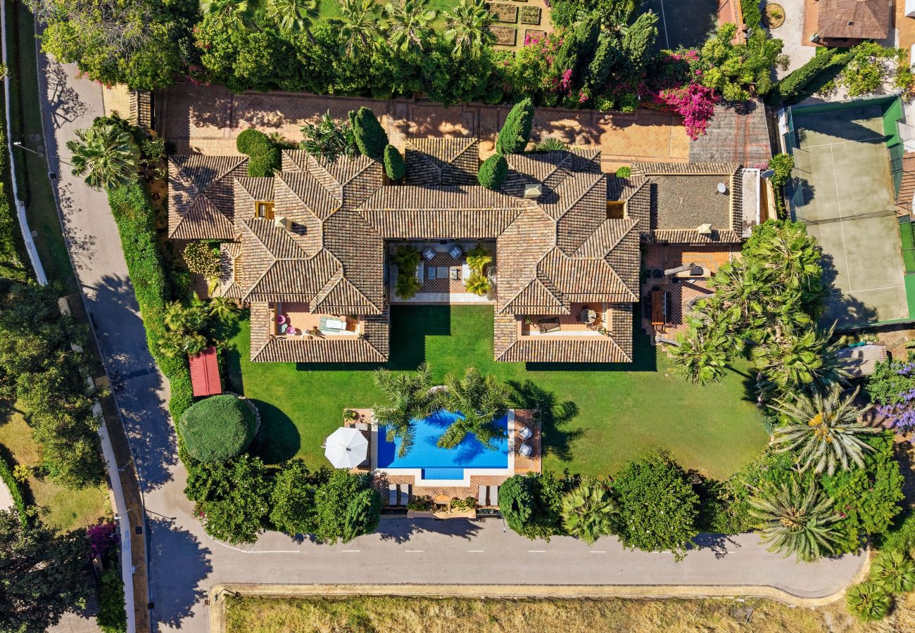 Villa in San Pedro de Alcántara - Villa Amarilla