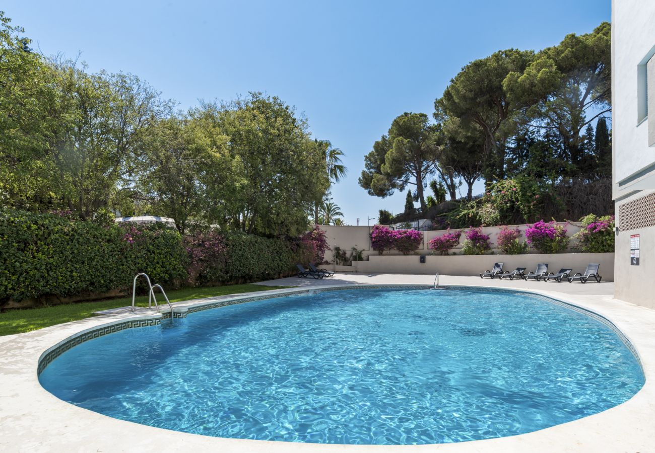 Apartment in Nueva andalucia - Casa Casaño