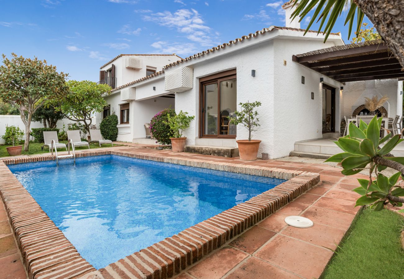 Villa i San Pedro de Alcántara - Casa Adel