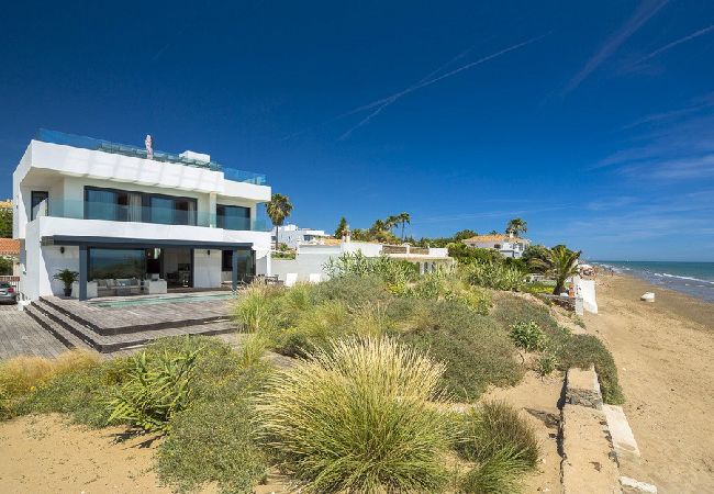 Villa i Marbella - The Beach House