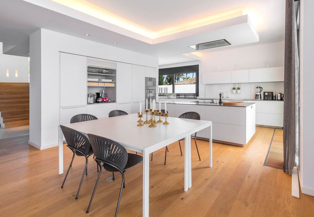 Villa i Marbella - The Beach House