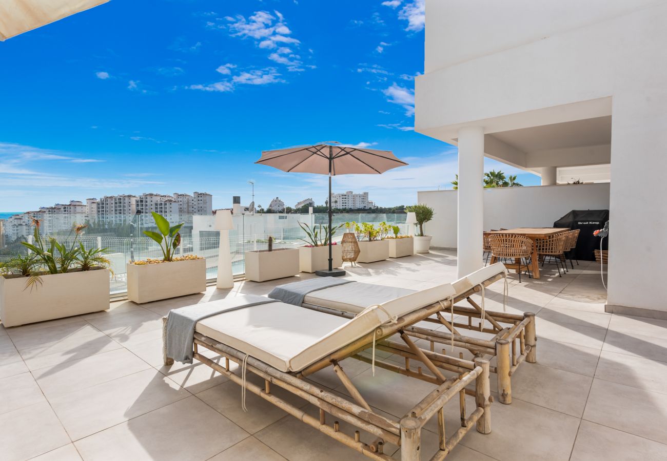 Lägenhet i Estepona - Casa Checa