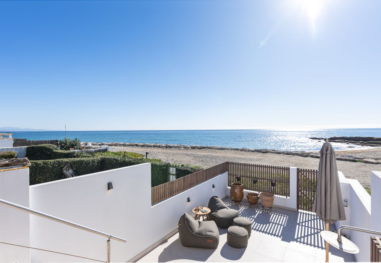 Radhus i Estepona - Casa Leon