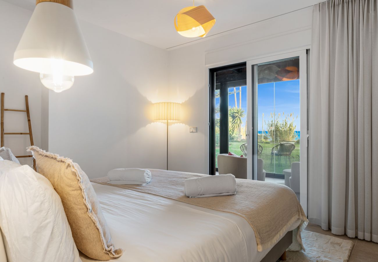 Lägenhet i Estepona - Beachfront Riviera Playa