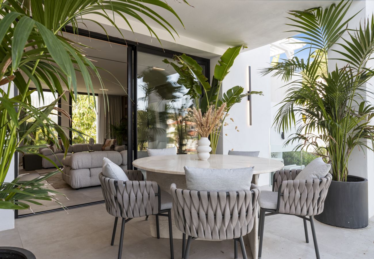 Villa i Nueva andalucia - Villa Serenis