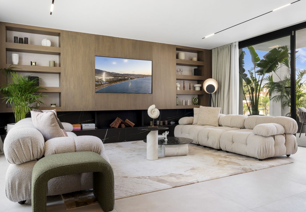 Villa i Nueva andalucia - Villa Serenis