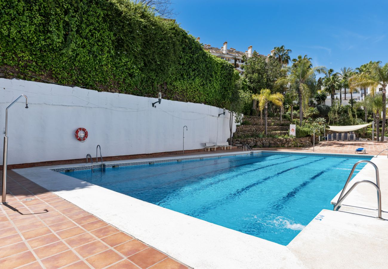 Lägenhet i Nueva andalucia - Penthouse Saga