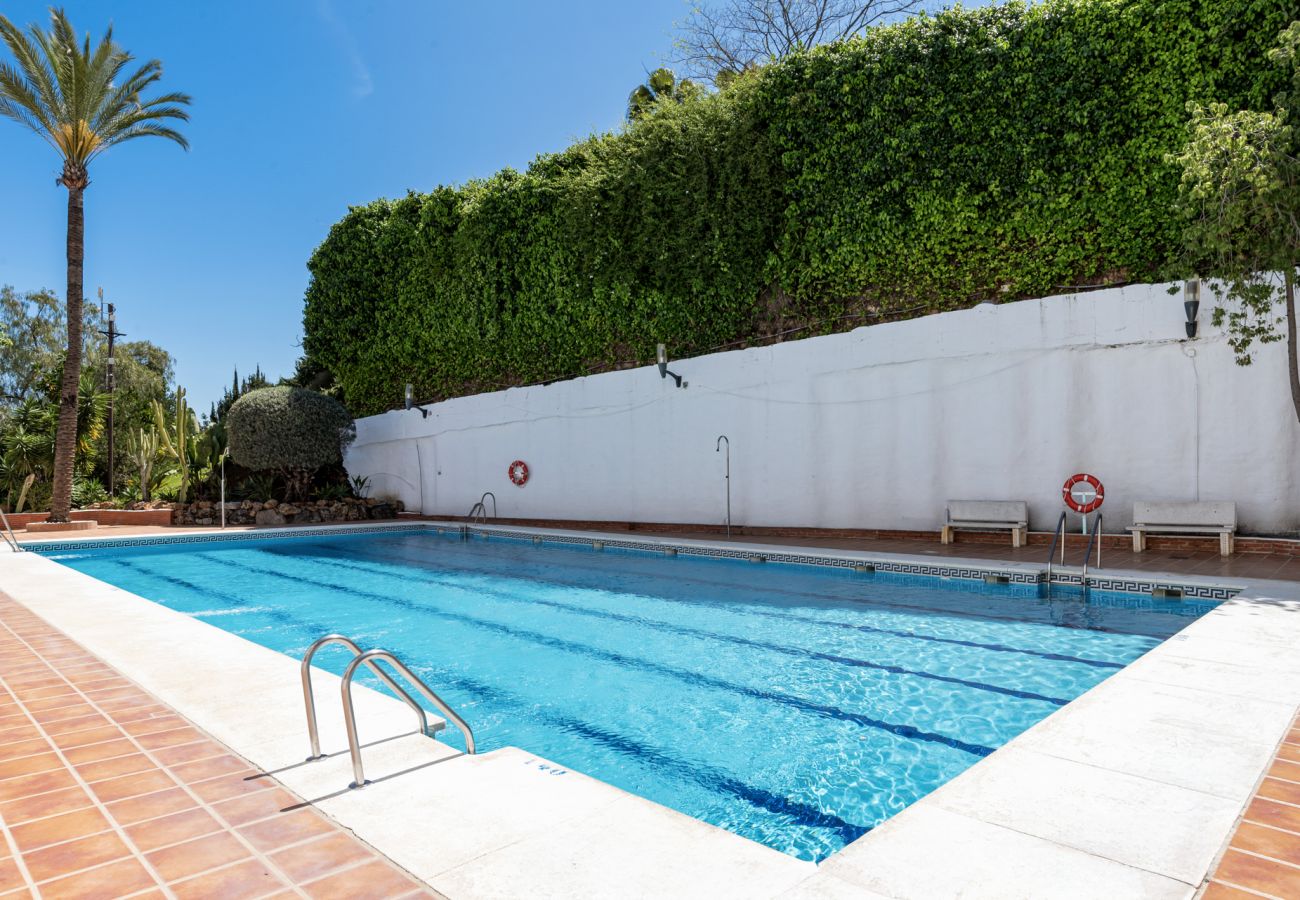 Lägenhet i Nueva andalucia - Penthouse Saga