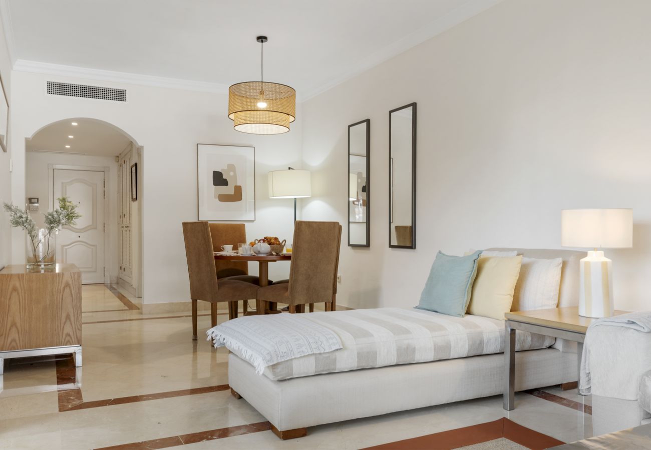 Lägenhet i Marbella - Jardines del Med