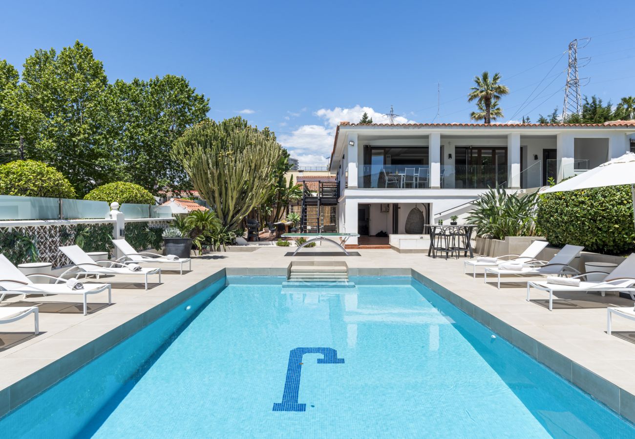 Villa i Nueva andalucia - Villa Jaz