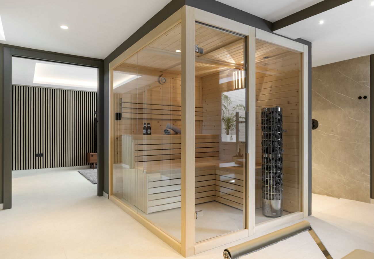 Villa i Nueva andalucia - Villa La Perla