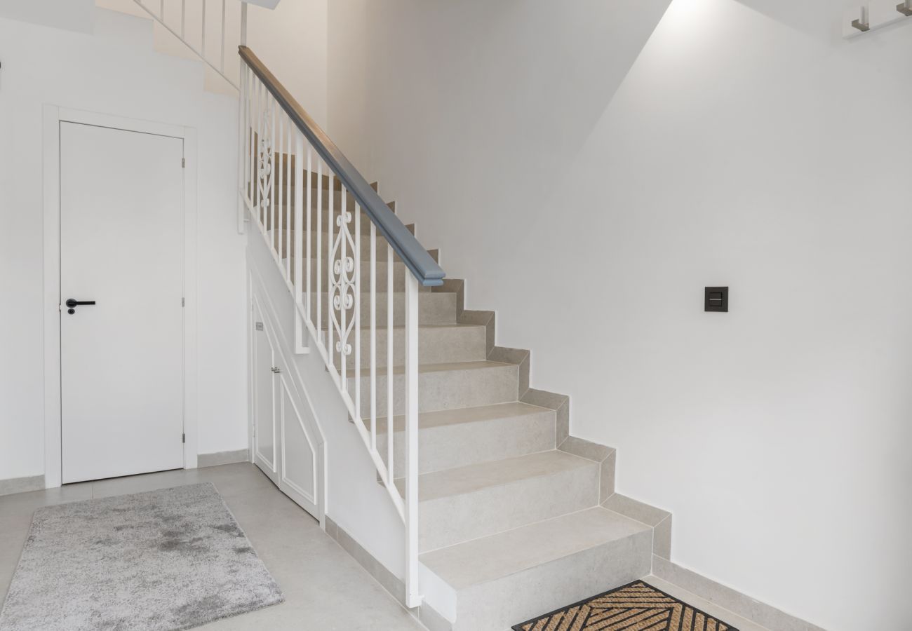 Radhus i San Pedro de Alcántara - Casa Nina