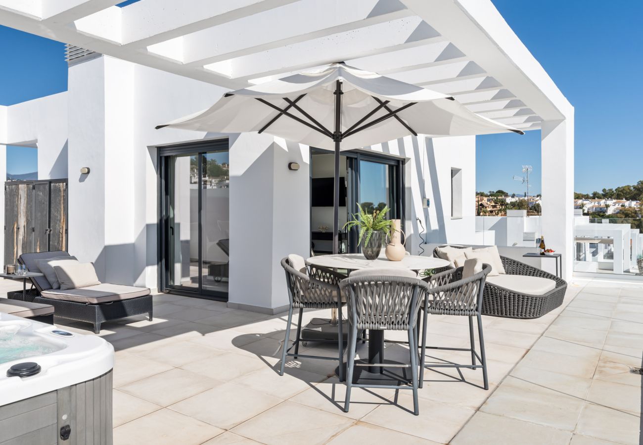 Lägenhet i Estepona - Penthouse Nova