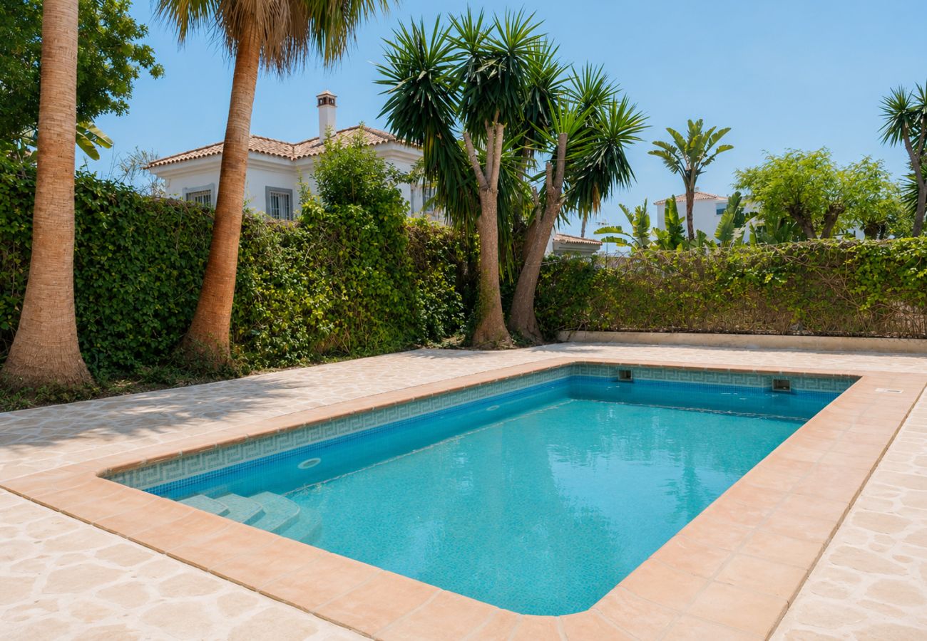 Villa i San Pedro de Alcántara - Villa Limones | Luxury Beachside Villa 